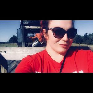 Meet your Posher, Megan